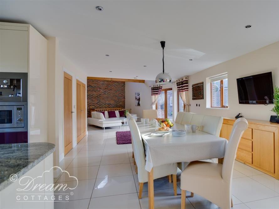 Baytree Lodge Weymouth Buitenkant foto